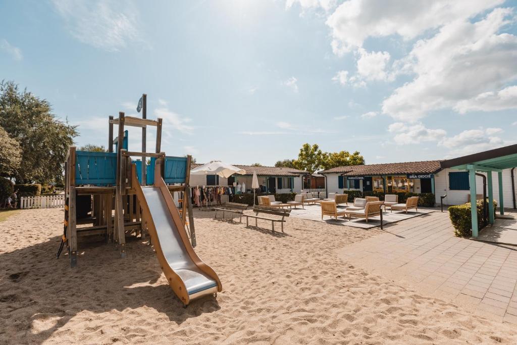 Natural Village Resort Porto Potenza Picena Ngoại thất bức ảnh